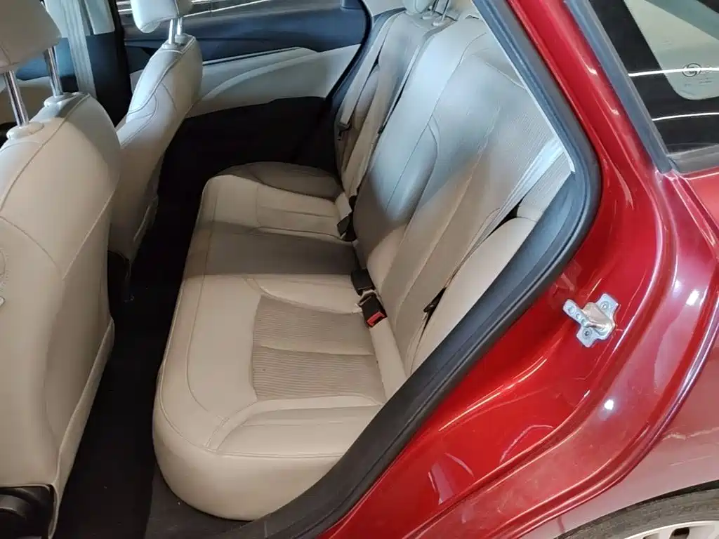 Buick Excelle — миниатюра 17
