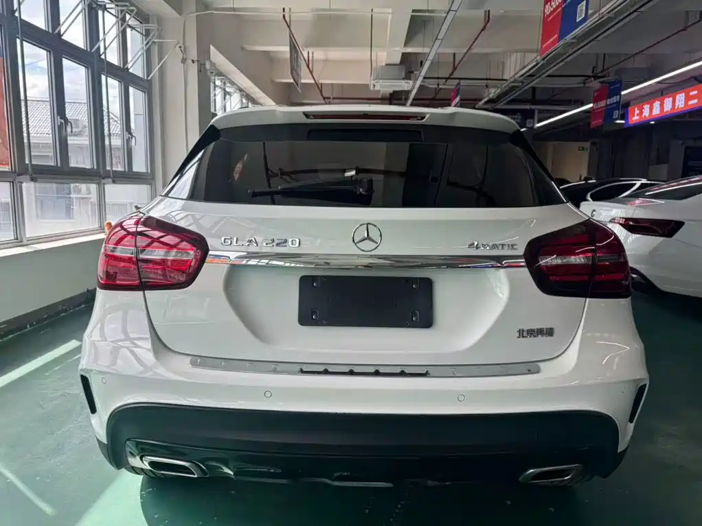 Mercedes-Benz GLA — миниатюра 11
