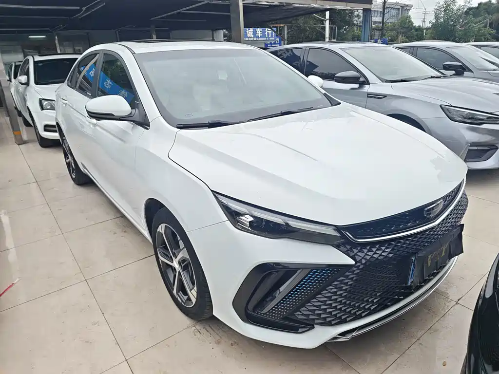 Geely Emgrand L — миниатюра 3