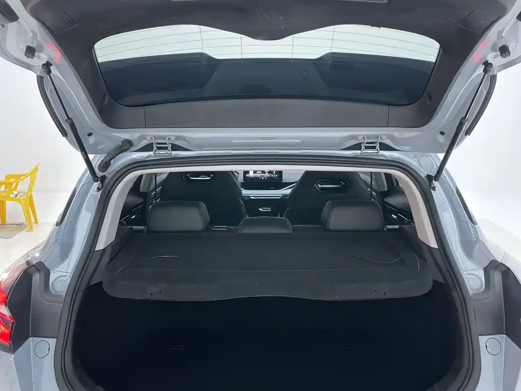 Geely Emgrand S — миниатюра 28