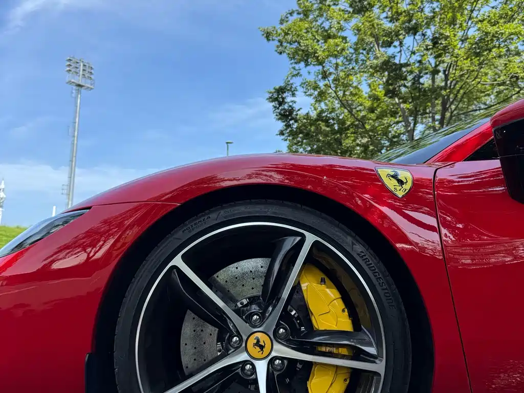 Ferrari 296 — миниатюра 12