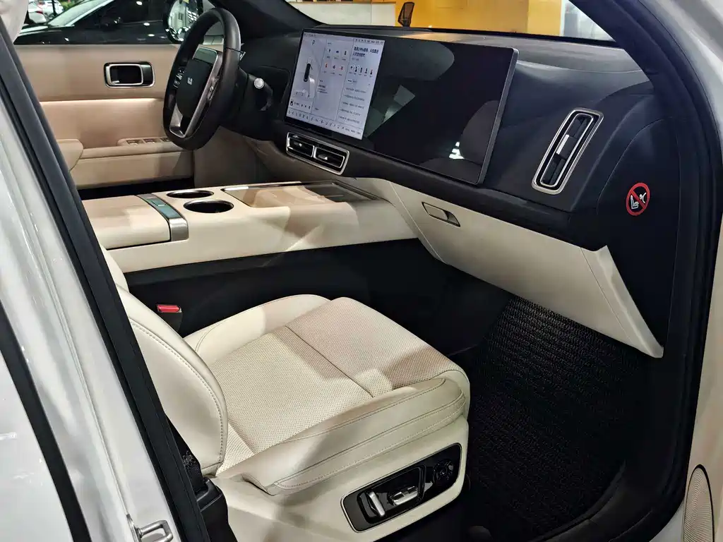 Li Auto Li L7 — миниатюра 9