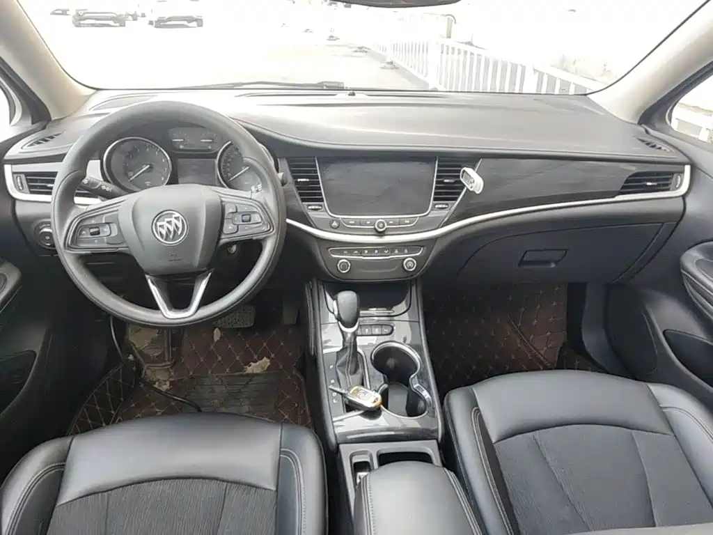 Buick Verano — миниатюра 10