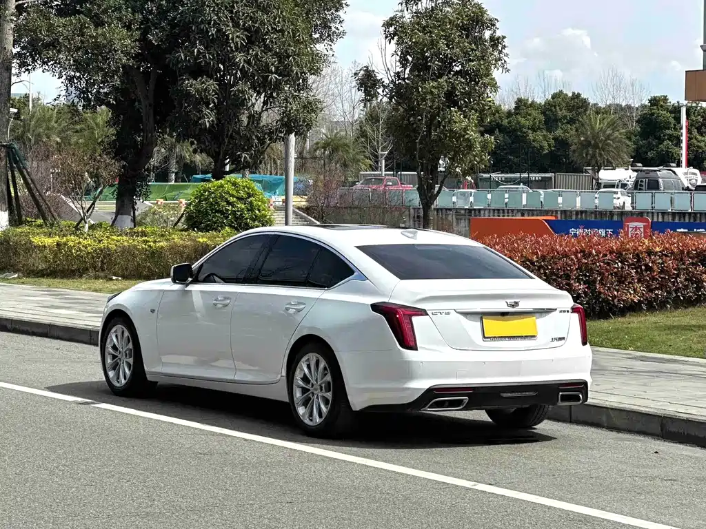 Cadillac CT5 — миниатюра 9