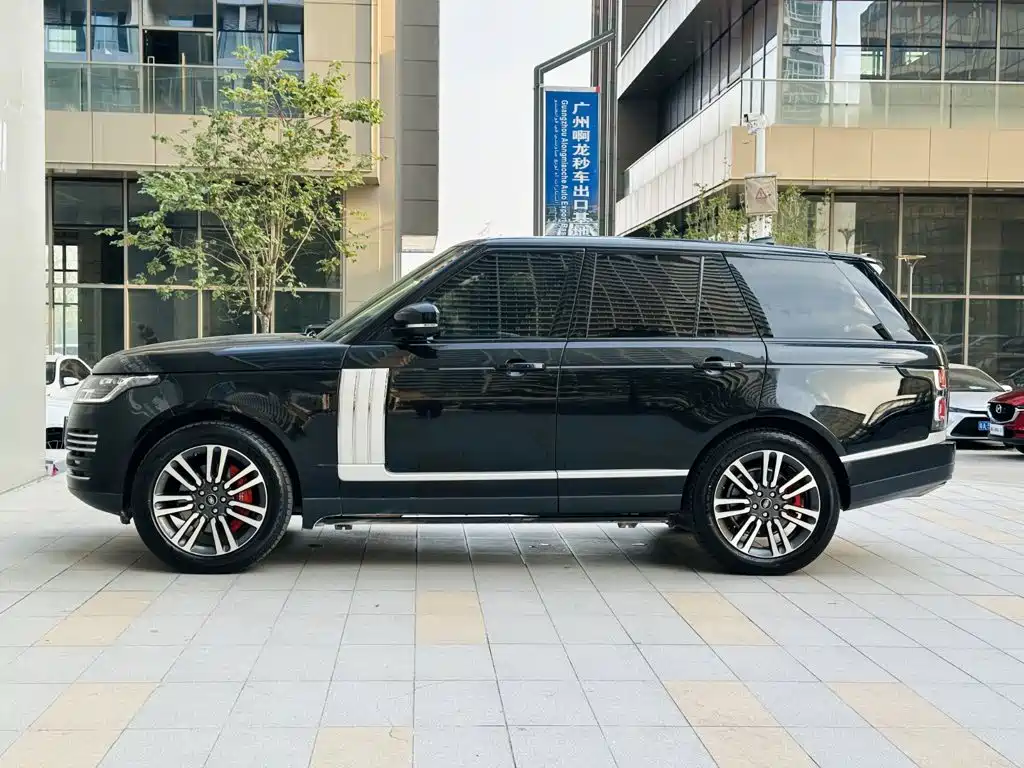 Land Rover Range Rover — миниатюра 23