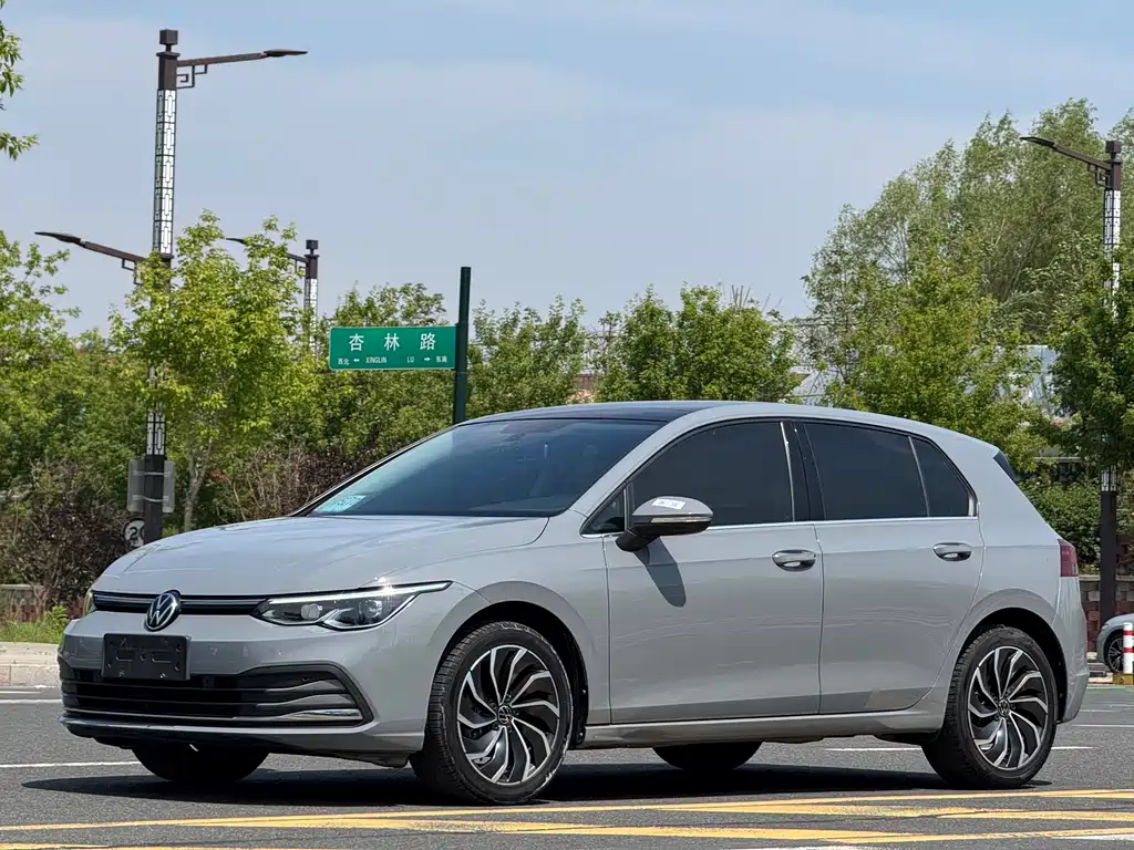 Volkswagen Golf 2023 Facelift 280TSI DSG Pro
