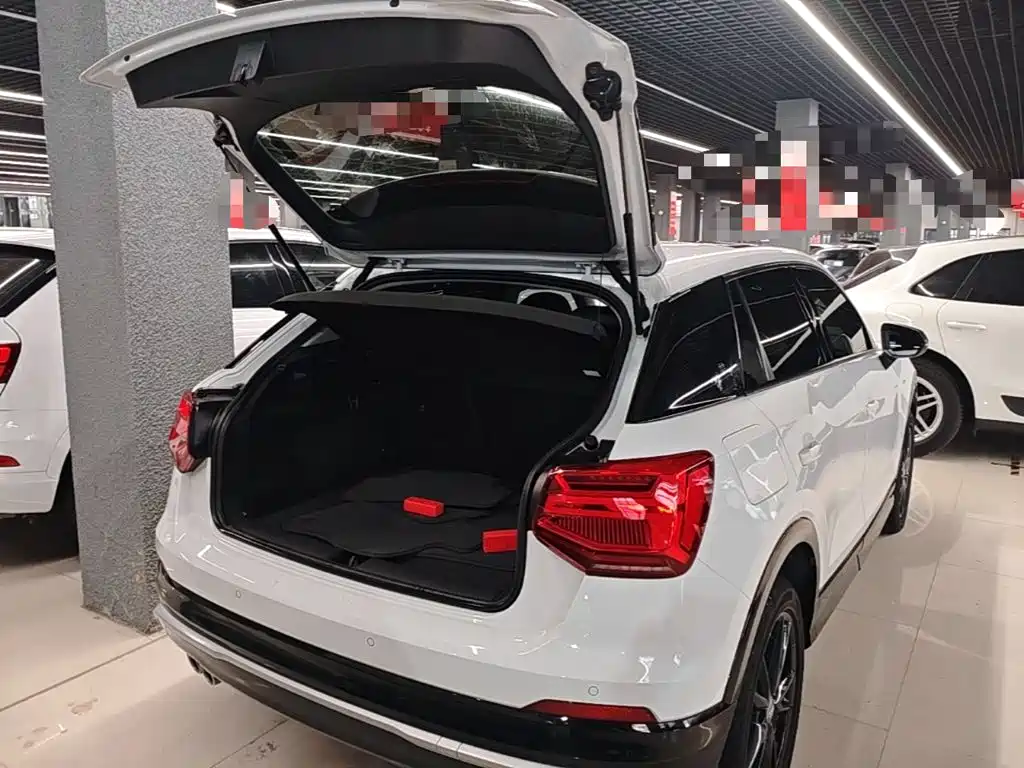 Audi Q2L — миниатюра 19
