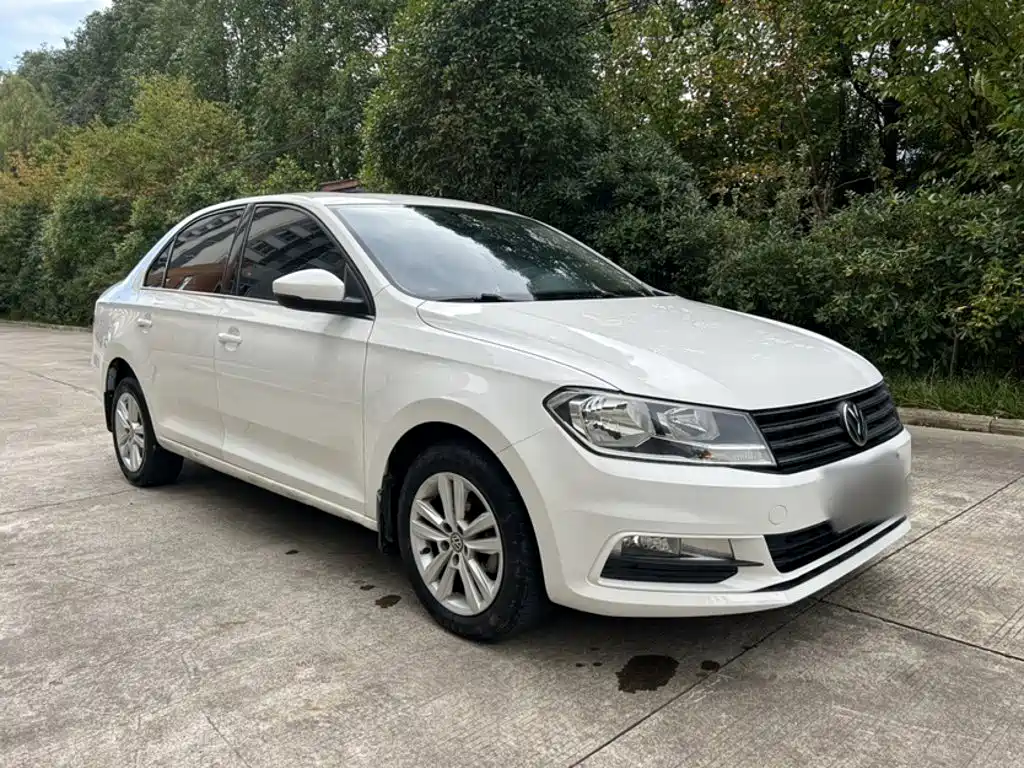 Volkswagen Santana — миниатюра 5