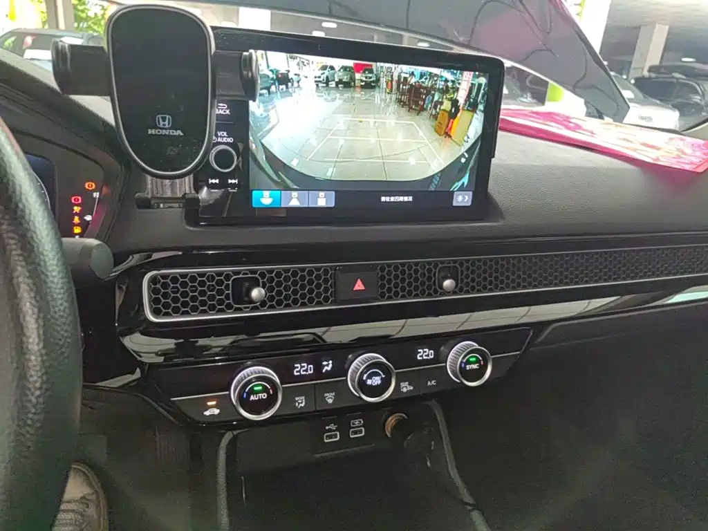 Honda Civic — миниатюра 13