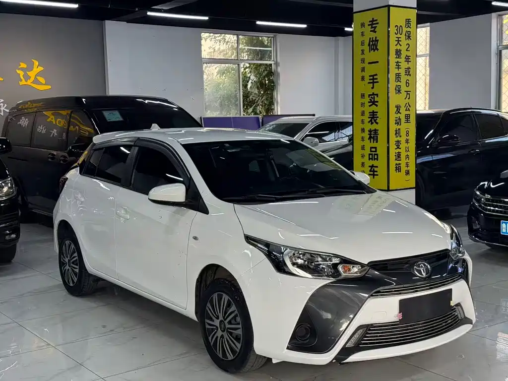 Toyota Yaris L — миниатюра 3