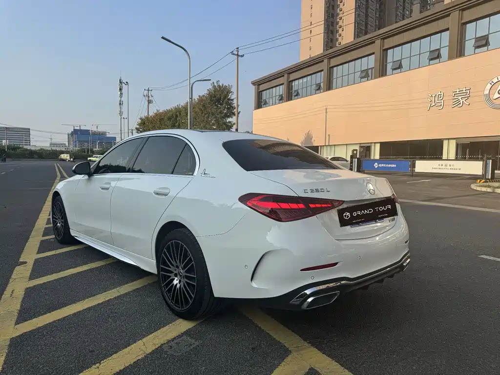 Mercedes-Benz C-Class — миниатюра 9