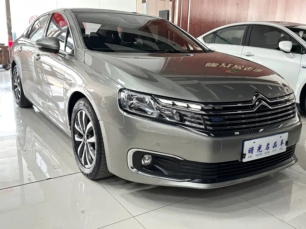 Citroen C6 — миниатюра 2