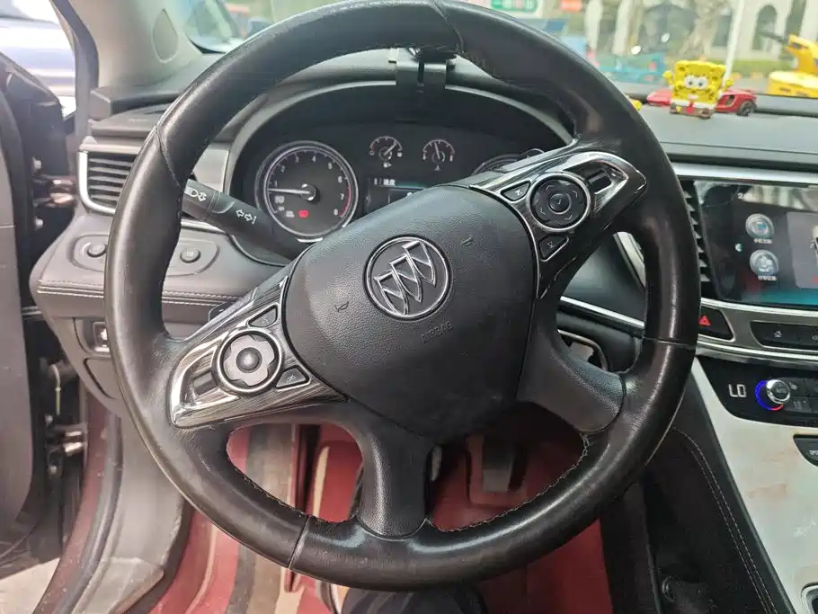 Buick LaCrosse — миниатюра 15