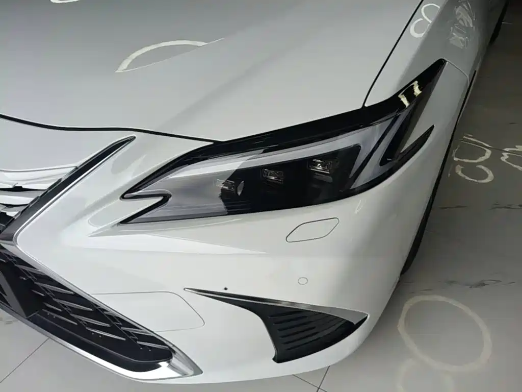 Lexus ES — фотографии объявления, Фото 24