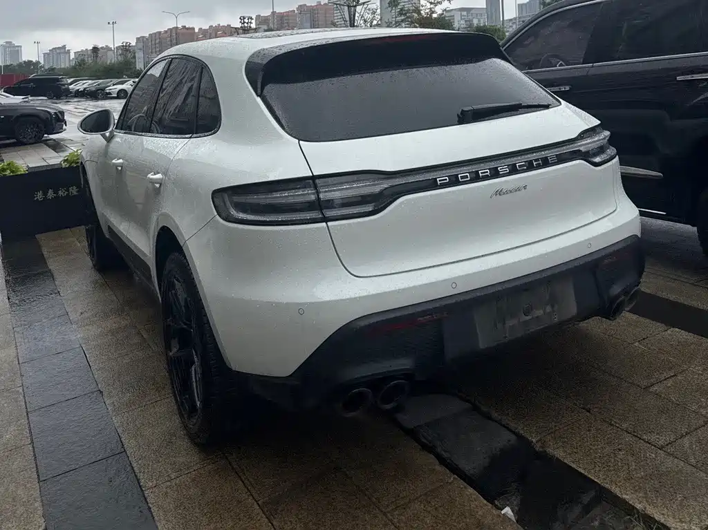 Porsche Macan — миниатюра 8