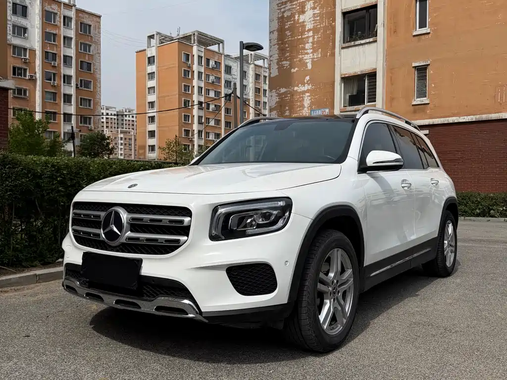 Mercedes-Benz GLB 2021