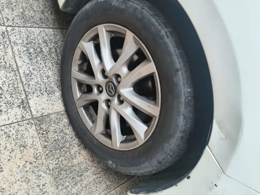 Mazda 3 Axela — миниатюра 6