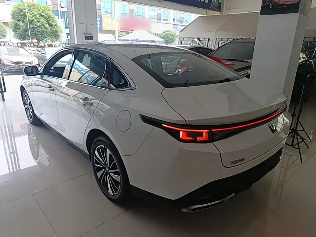 Changan EadoPHEV PHEV 2025 145KM