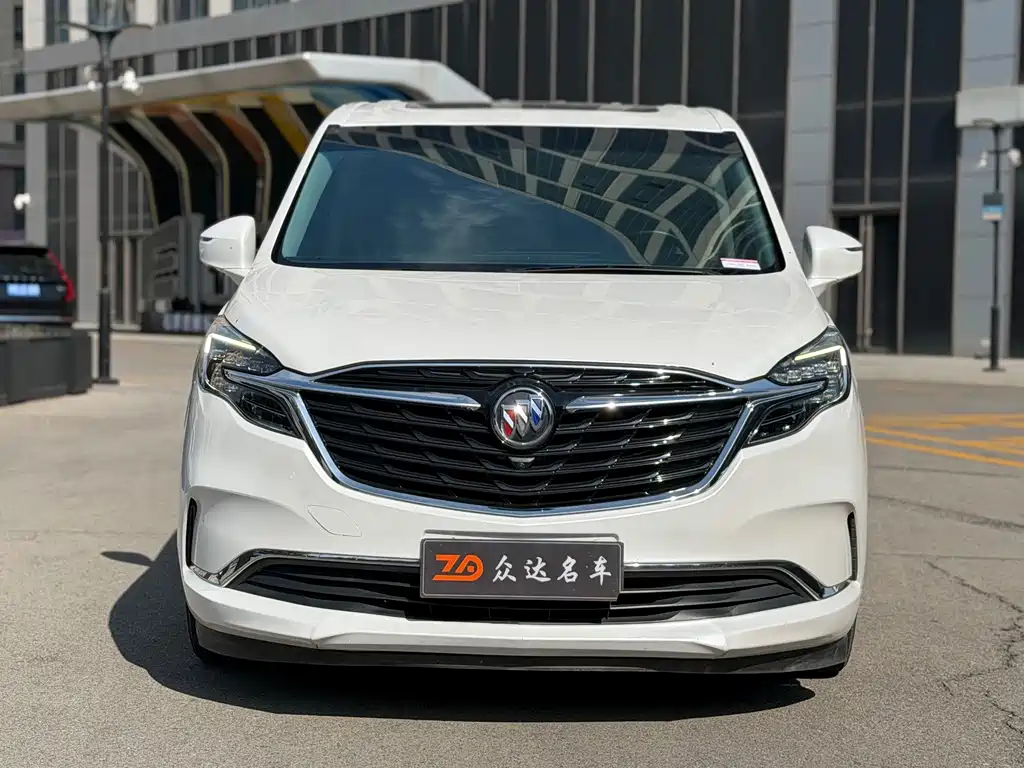 Buick GL8 — миниатюра 2