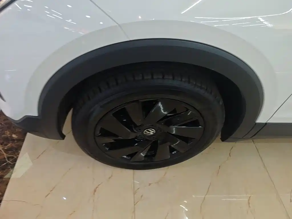 Volkswagen Tharu — миниатюра 23