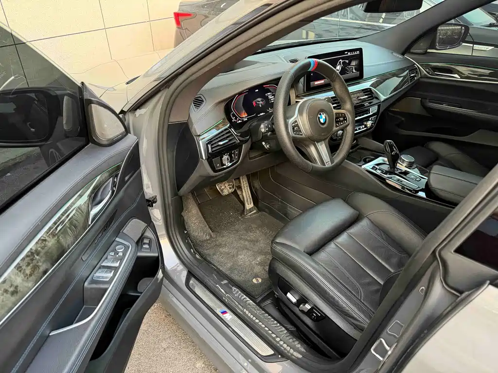BMW 6 Series GT — миниатюра 11