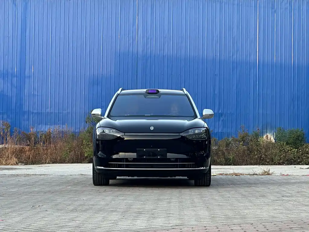 AITO AITO M9 — миниатюра 2