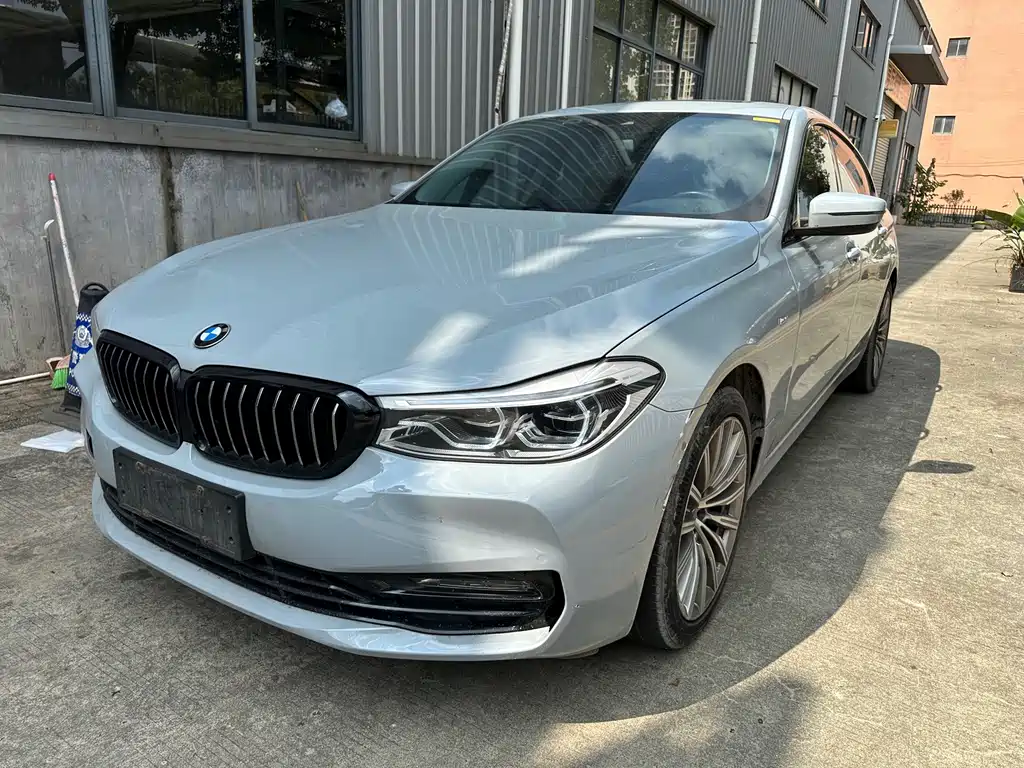 BMW 6 Series GT — миниатюра 3