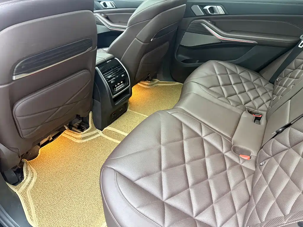BMW X5 — миниатюра 13