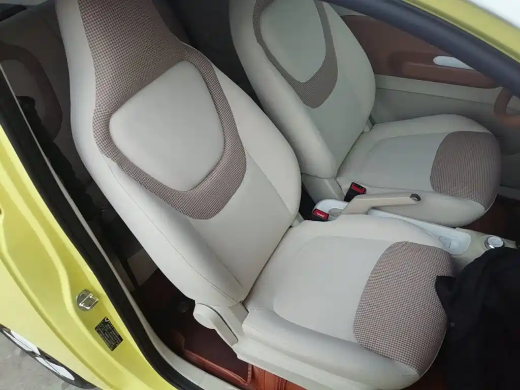 Wuling MINIEV — миниатюра 25