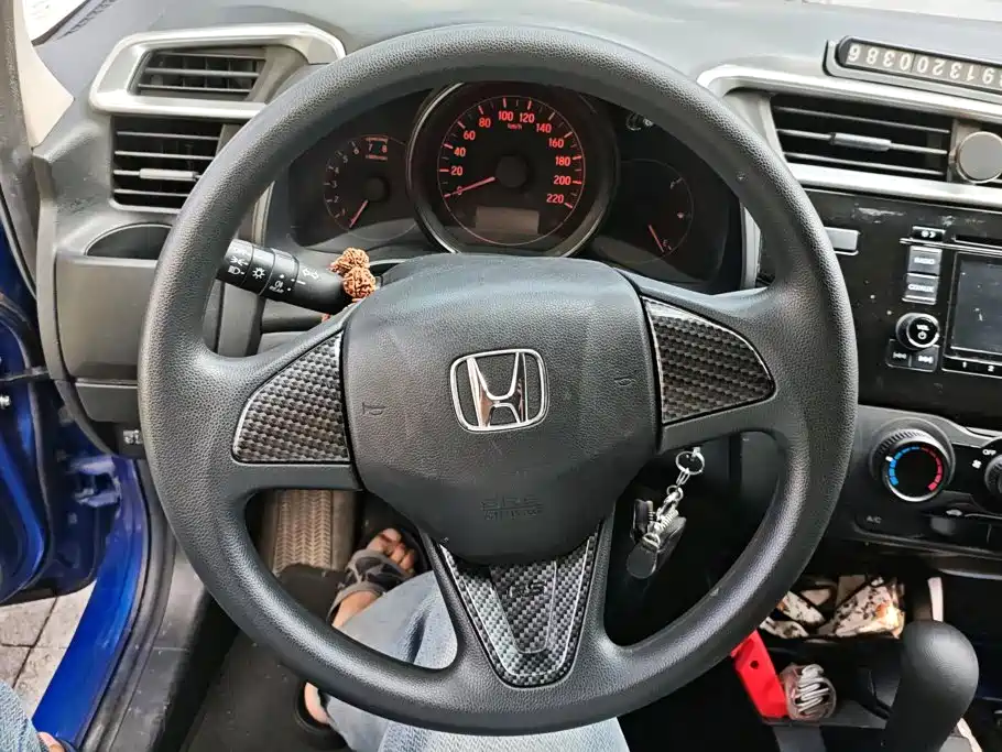 Honda Fit — миниатюра 15