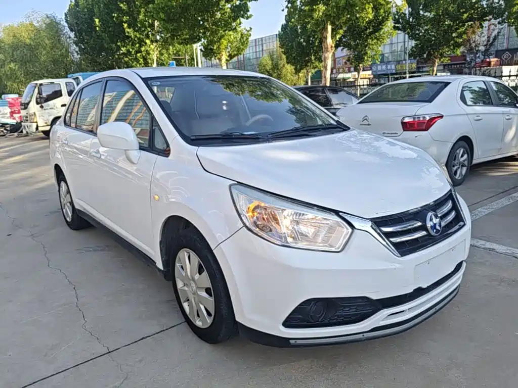 Venucia D50 — миниатюра 4
