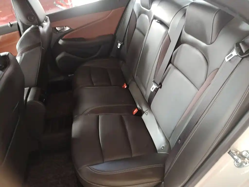 Chevrolet Malibu — миниатюра 17