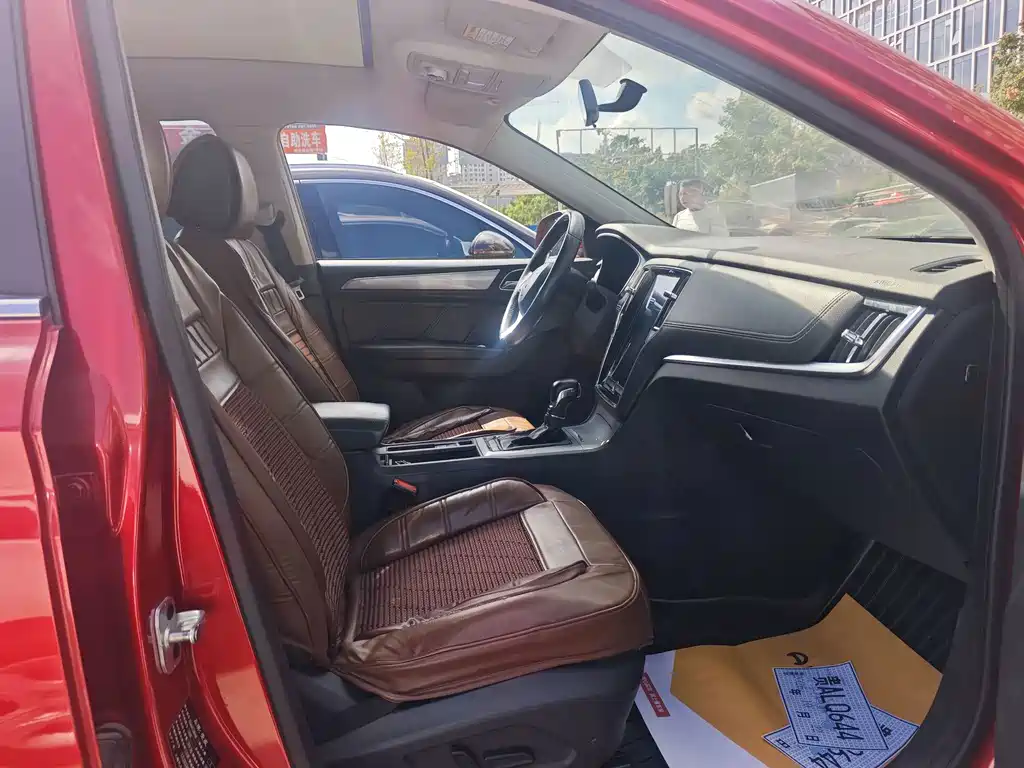 Roewe RX5 — миниатюра 5