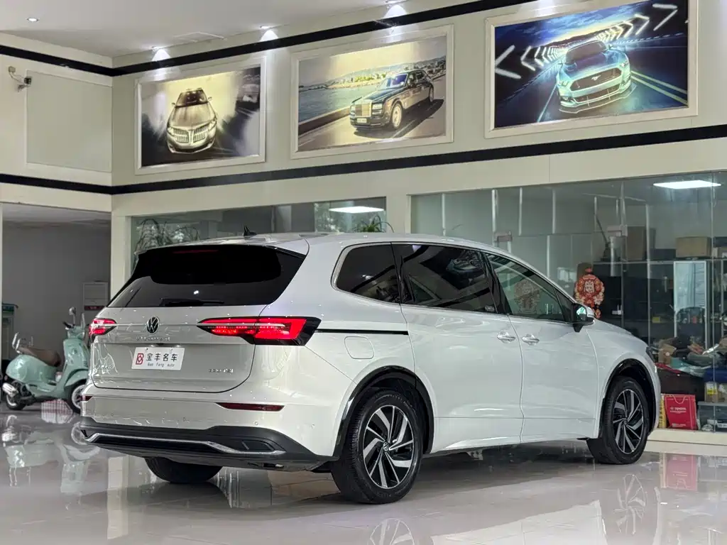 Volkswagen Viloran — миниатюра 17