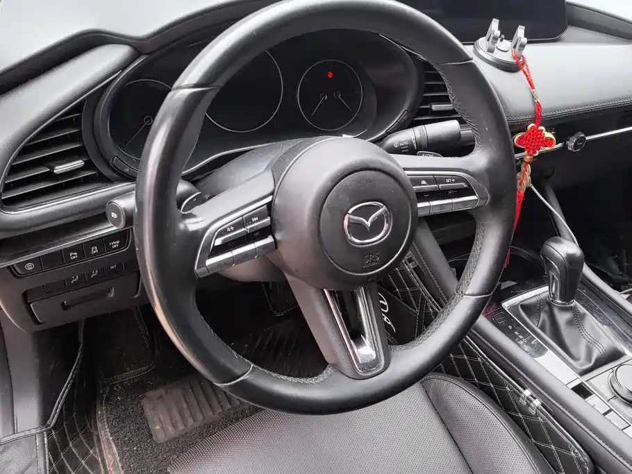 Mazda 3 Axela — миниатюра 15