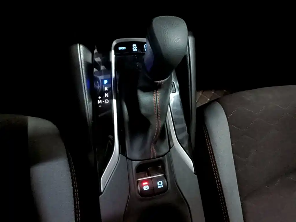 Toyota Corolla — миниатюра 14