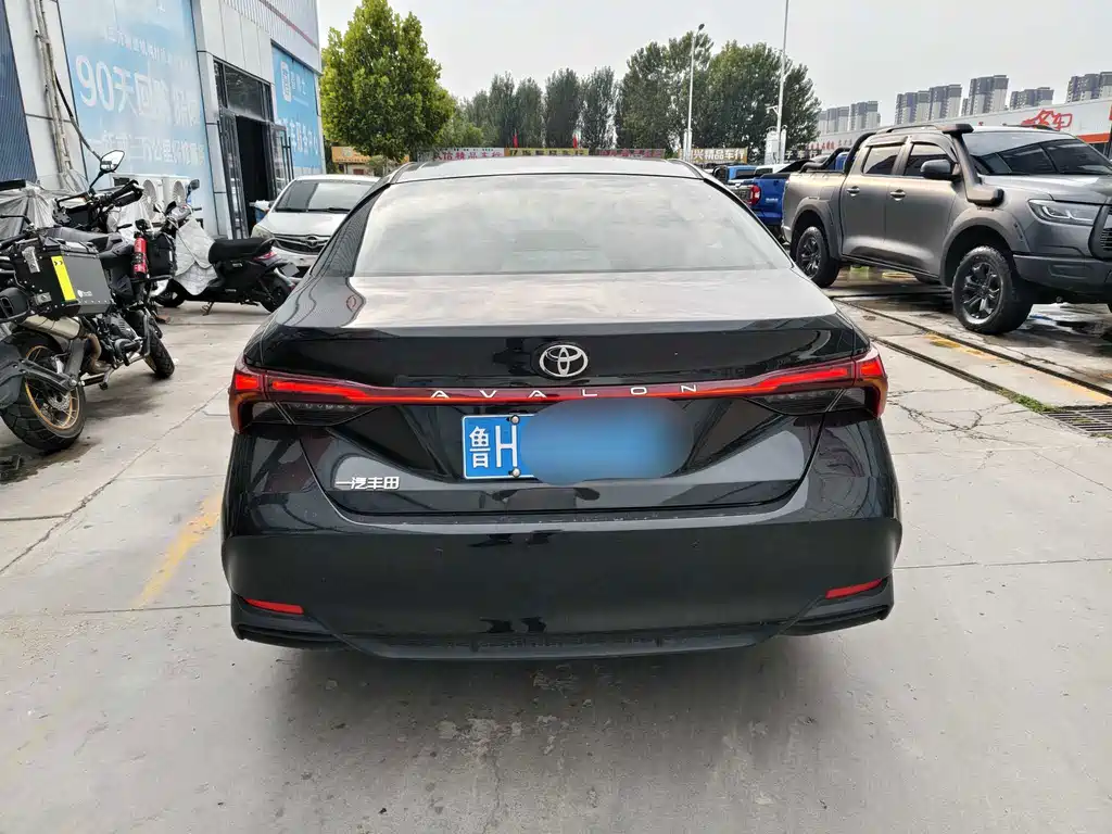 Toyota Avalon — миниатюра 4
