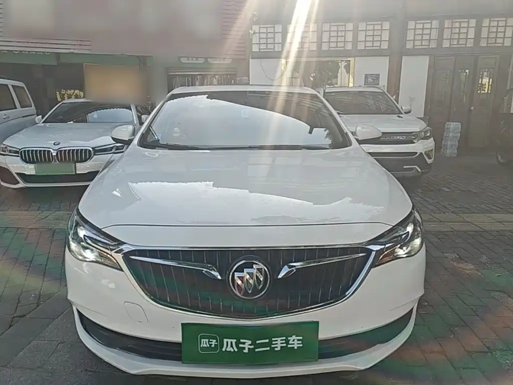 Buick Excelle — миниатюра 3
