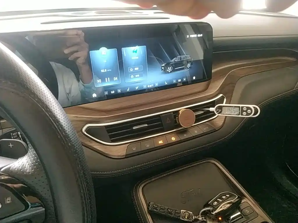 Ford Equator — миниатюра 13