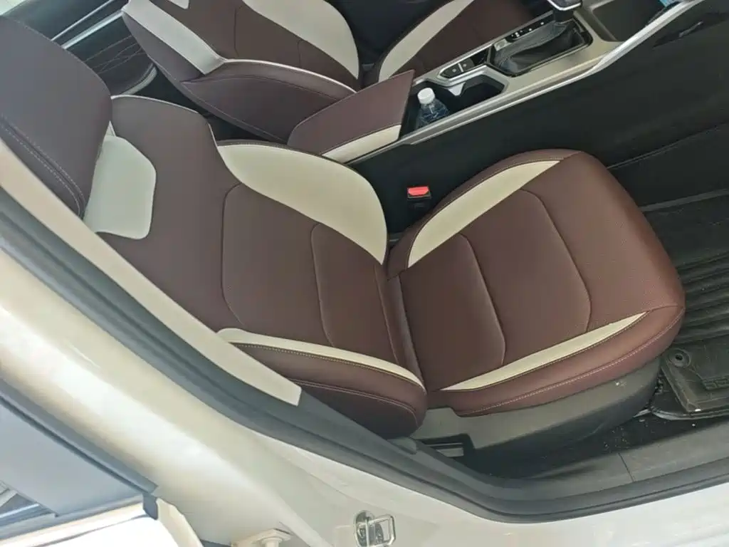 Geely Emgrand — миниатюра 25