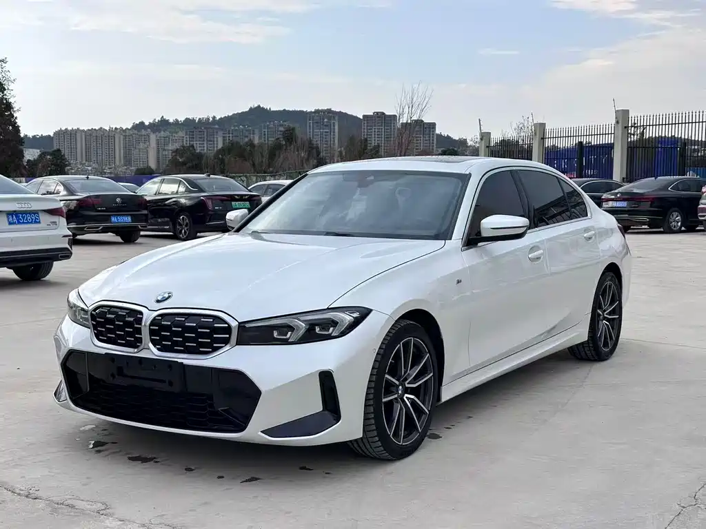 BMW 3 Series 2023