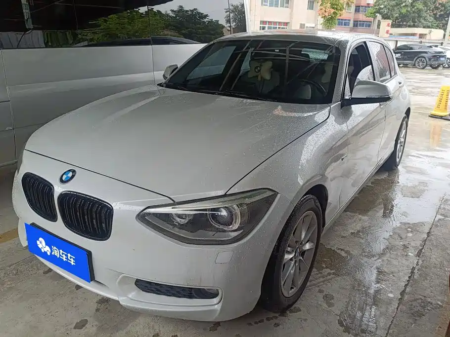 BMW 1 Series (Import)