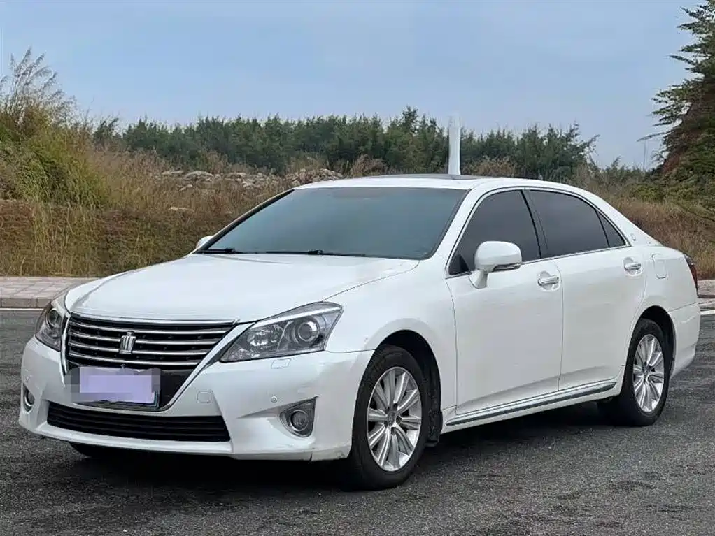 Toyota Crown 2012 2.5L Royal