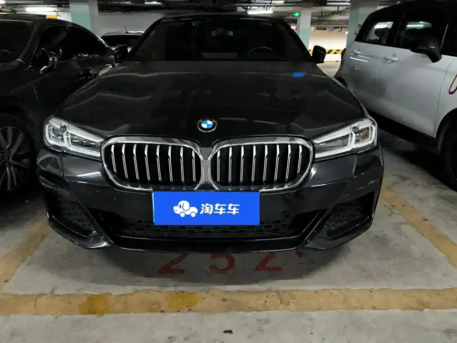 BMW 5 Series — миниатюра 2