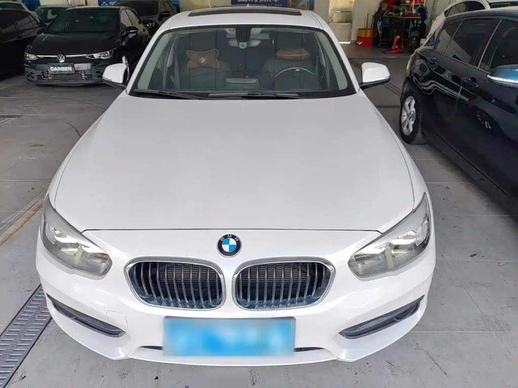 BMW 1 Series (Import) — миниатюра 3