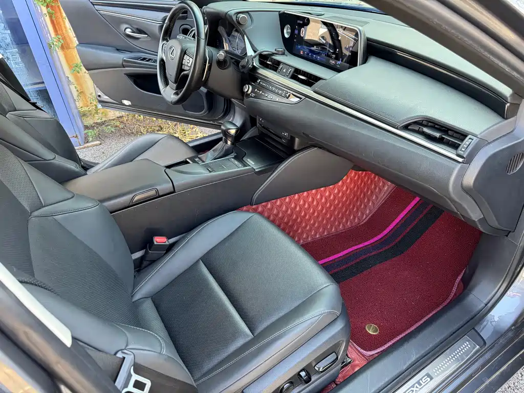 Lexus ES — миниатюра 21