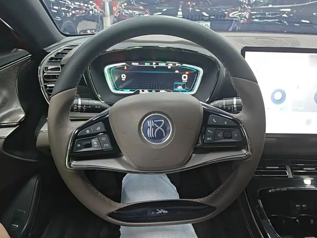 BYD Han — миниатюра 11