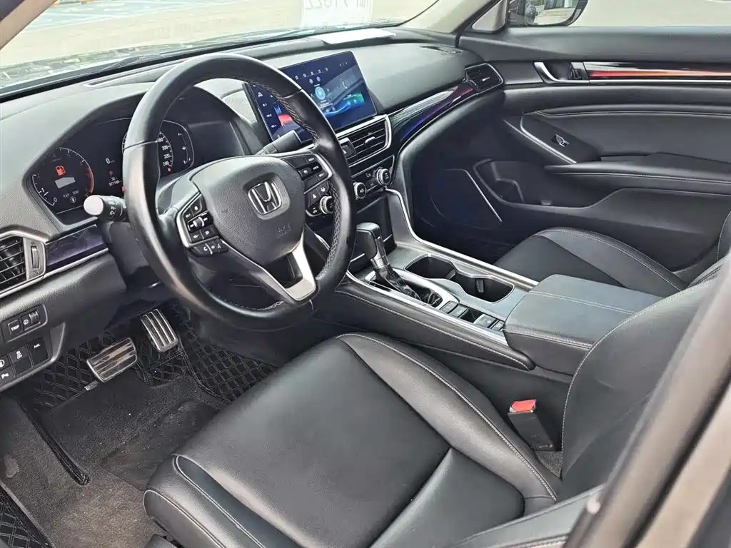 Honda Accord 2022 260TURBO Luxury