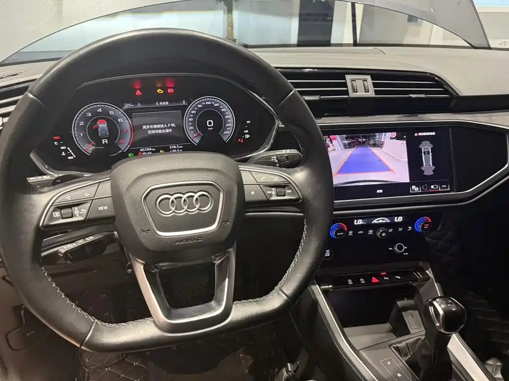 Audi Q3 — миниатюра 14