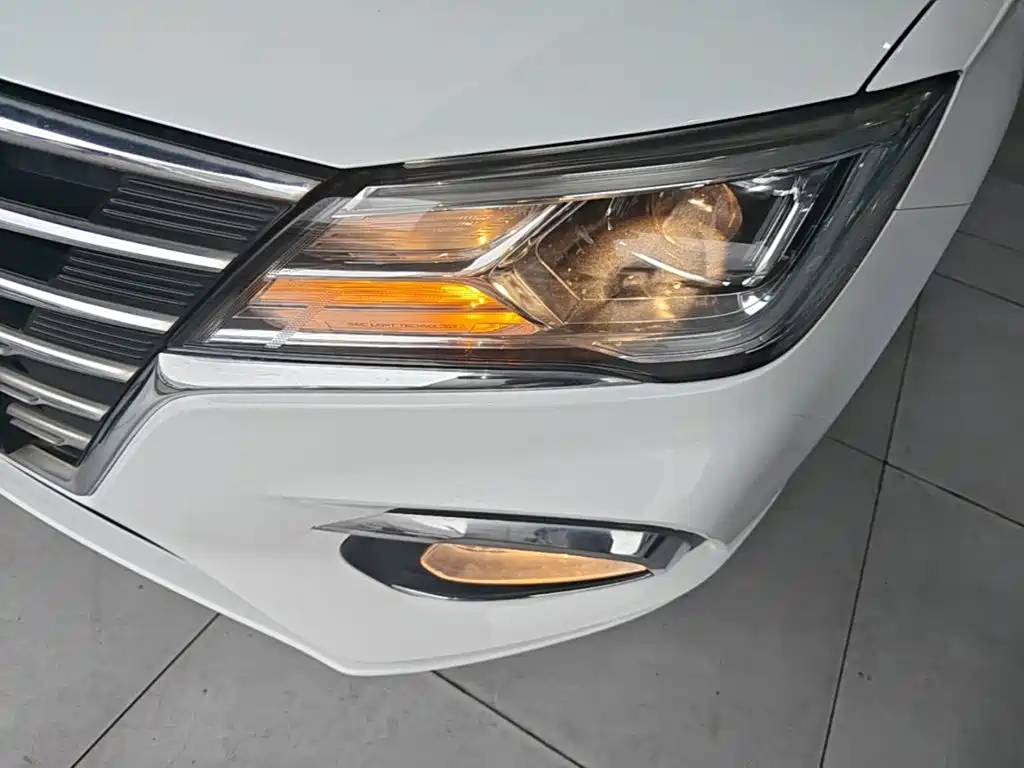 Roewe i5 — миниатюра 24